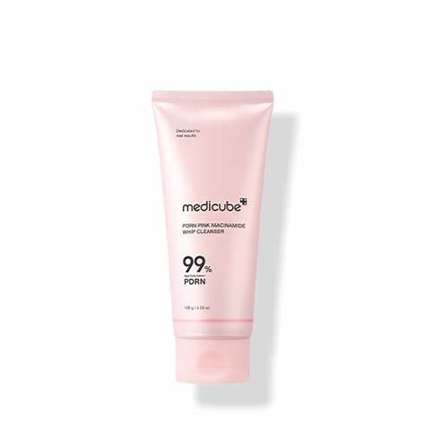 MEDICUBE - PDRN Pink Niacinamide Whip Cleanser – Gentle Brightening Foam | 120 g - Lahab Beauty | لهب بيوتي