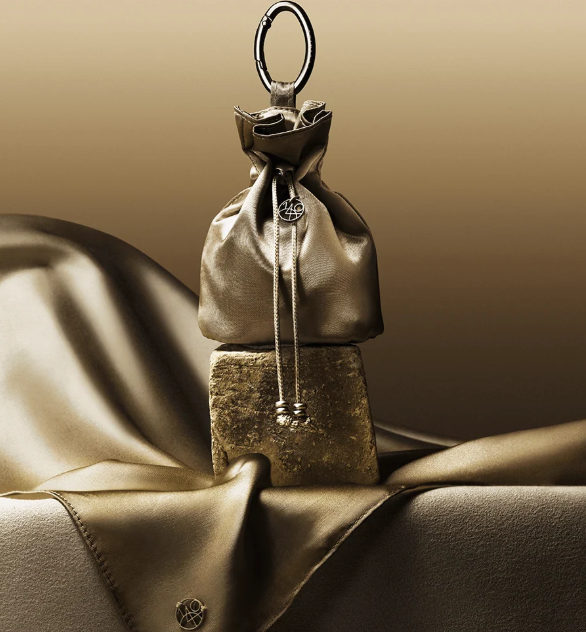 SKIN1004 1004Day Edition Pouch Keyring (Limited Edition) - Lahab Beauty | لهب بيوتي