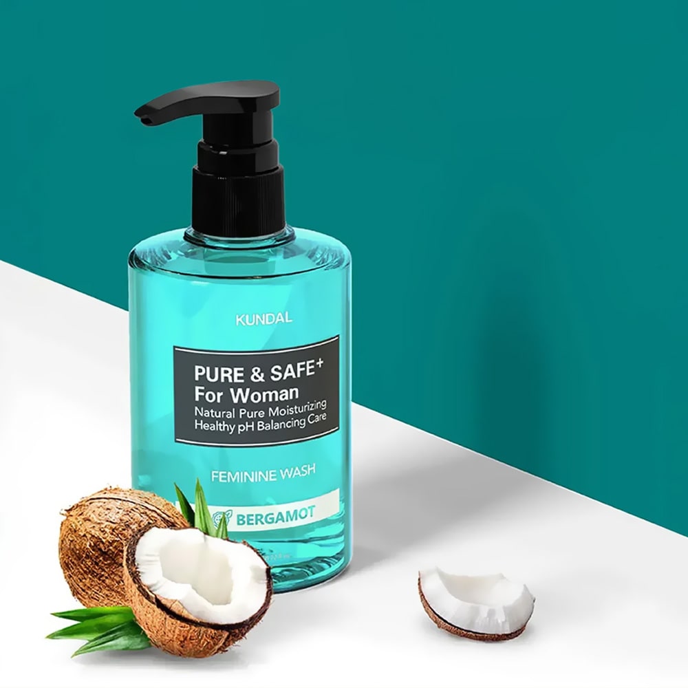 KUNDAL Pure & Safe Feminine Wash Bergamot 300ml - Lahab Beauty | لهب بيوتي